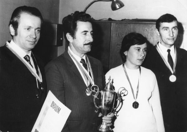 1973 - zesp� KSS LOK, od lewej; Andrzej Tomczak, 
J�zef Mruk, Barbara Wo�niak i Stanis�aw Majtas