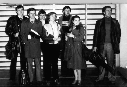 Wojew�dzkie zawody LOK w Ostrowie Wlkp.- od lewej; Stefan Bia�ek, Stanis�aw Tomczak, nn, Ma�gorzata B�bel, Jerzy Perskawiec, Dorota Sawczyn i Czes�aw B�bel