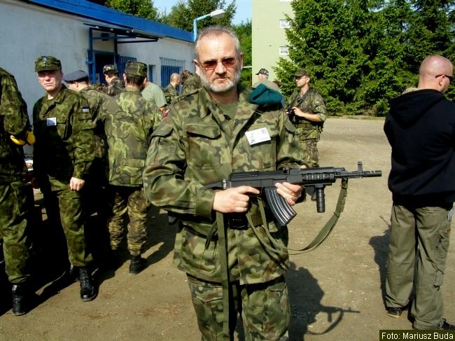 Artur Adamkiewicz.
