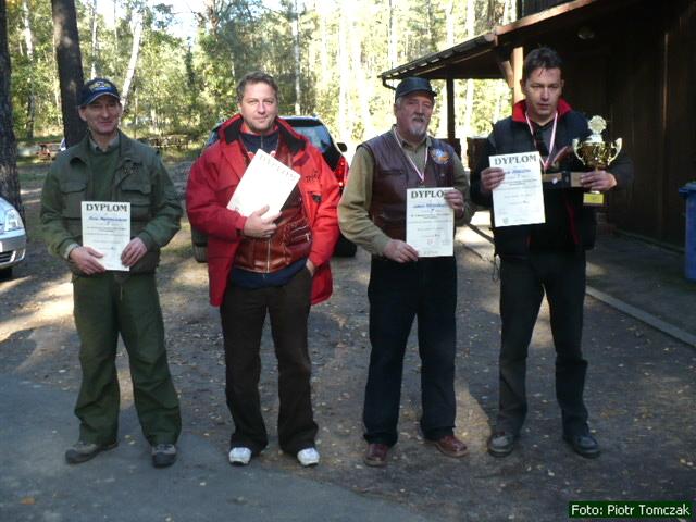 Konkurencja Pcz-10, od prawej; Ryszard Rogacki, Ludwik Malasi�ski, Jacek Dorszewicz i Marek Wawrzonowski