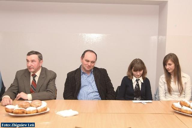 Stanis�aw Majtas, Miros�aw Dymkowski, Karolina Ko�aci�skai Anna Bartosik